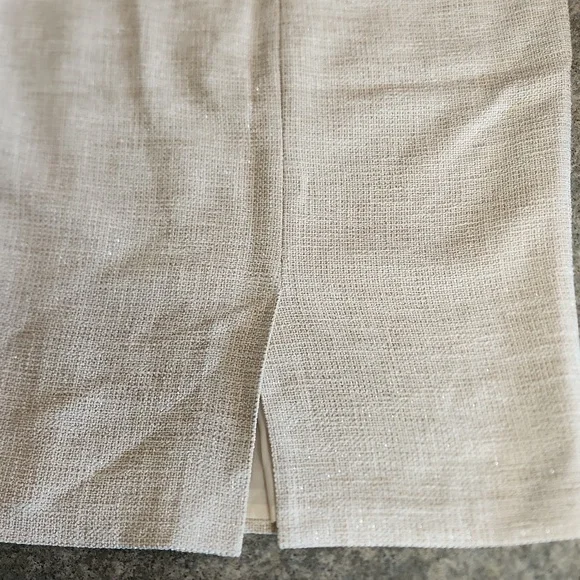 Boden Beige Textured Pencil Skirt Size 8 - Picture 3 of 5